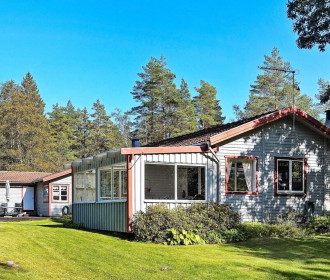8 Persoons Vakantie Huis In HENÅN